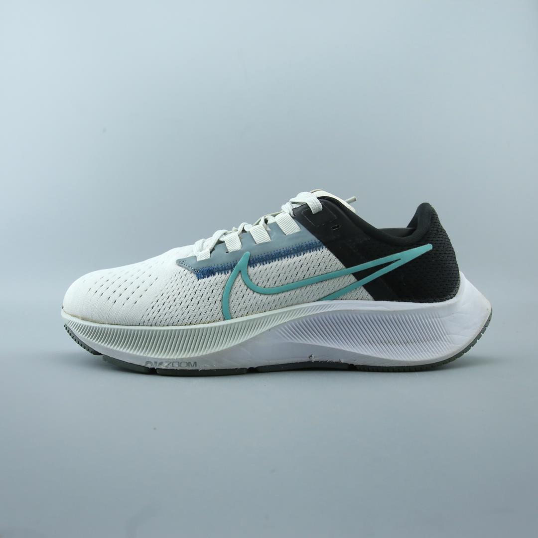 NIKE AIR ZOOM PEGASUS 38