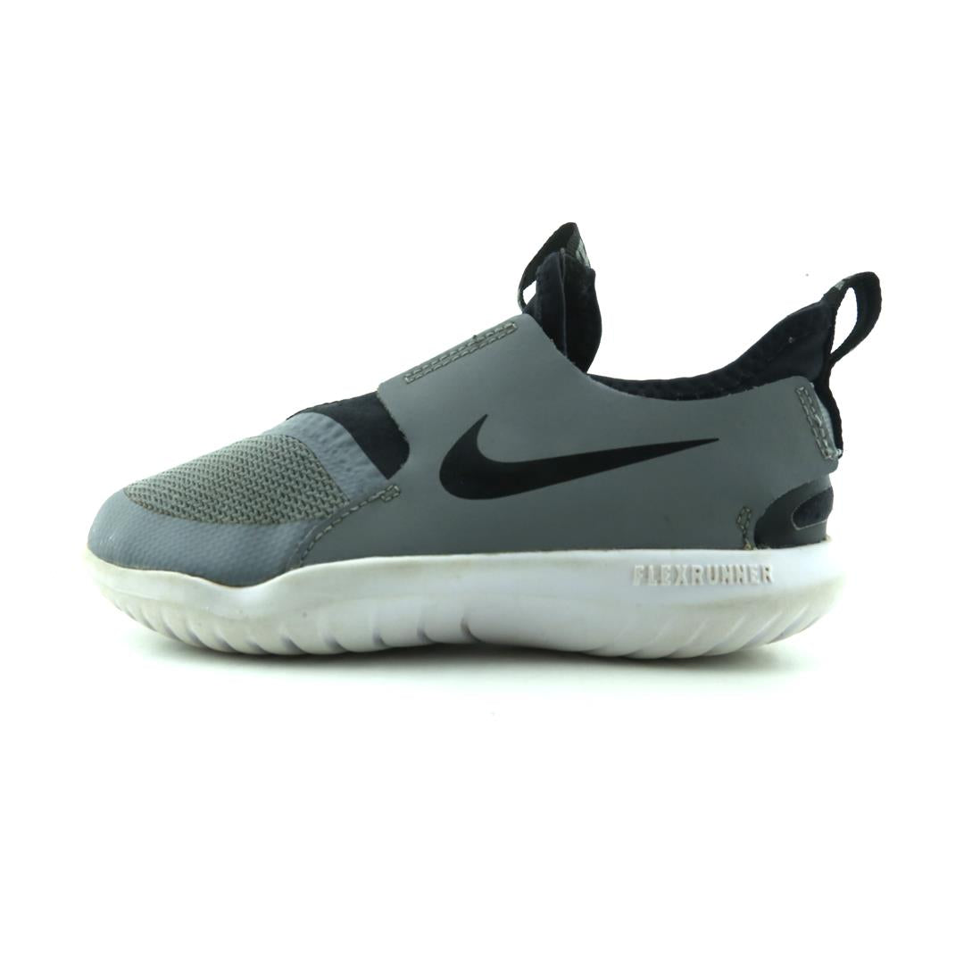 NIKE FLEX RUNNER