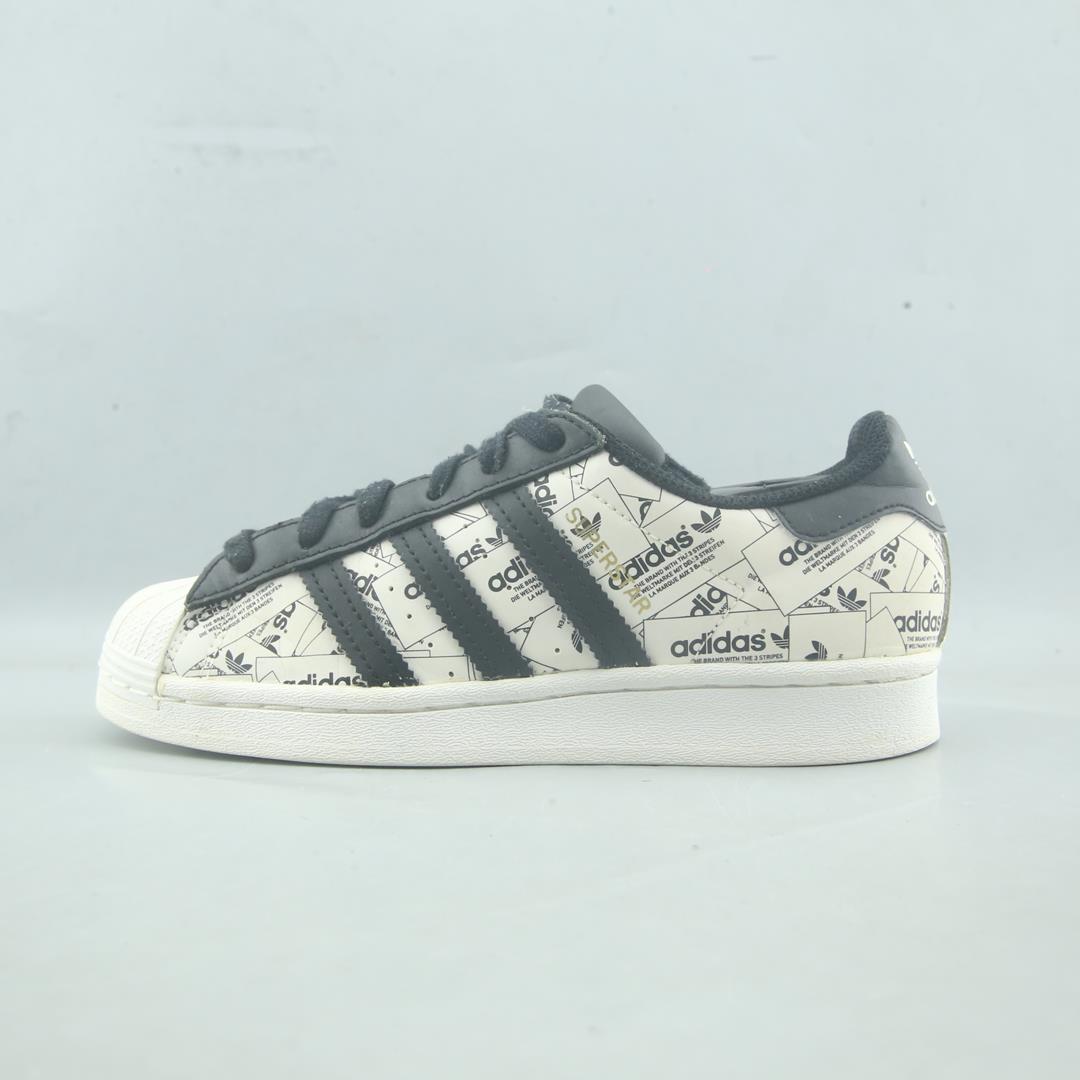 ADIDAS SUPERSTAR