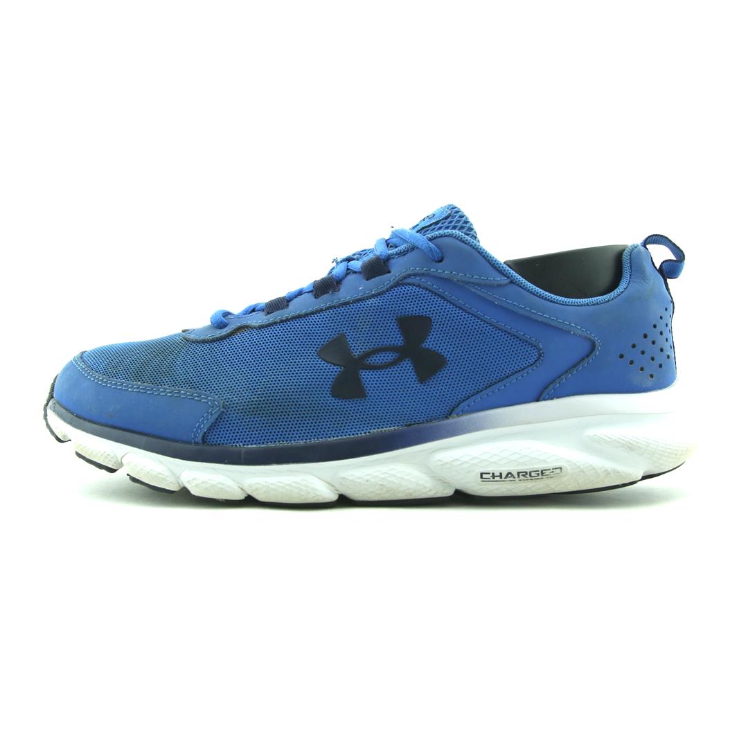 UNDER ARMOUR ASSERT 9