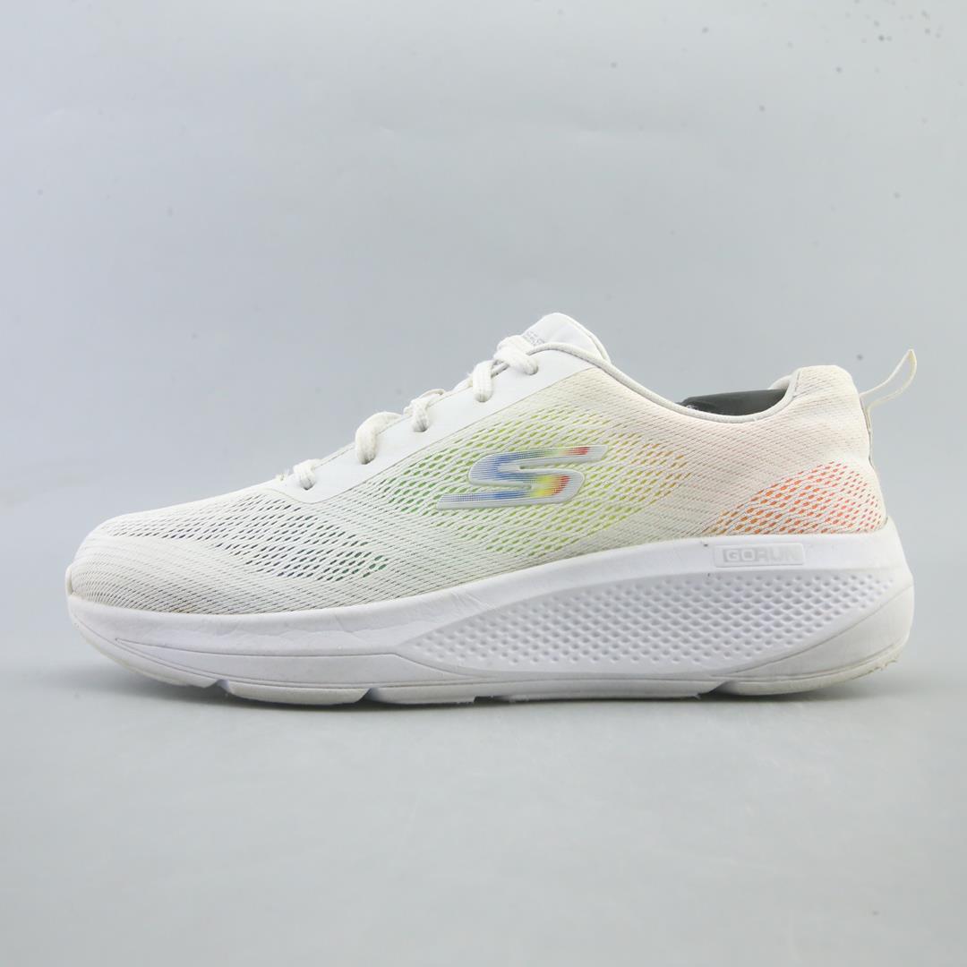 SKECHERS GO RUN ELEVATE LEVANA
