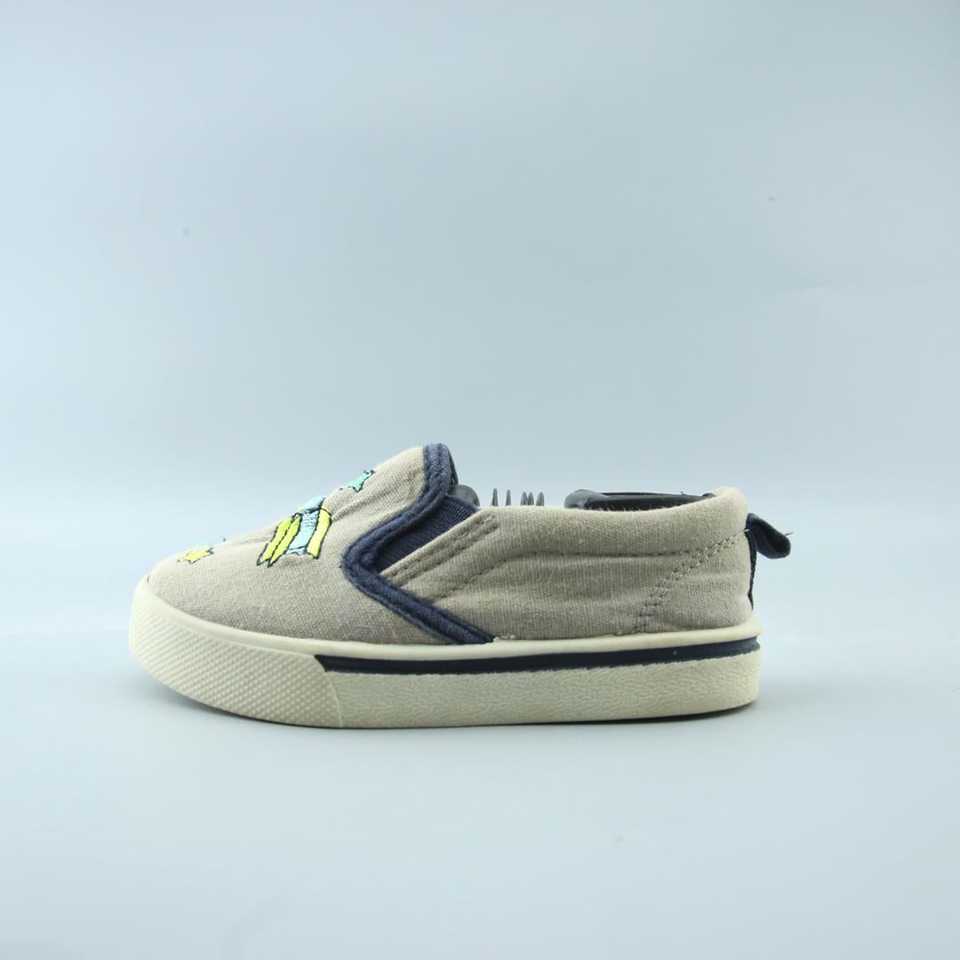 OSHKOSH B'GOSH .
