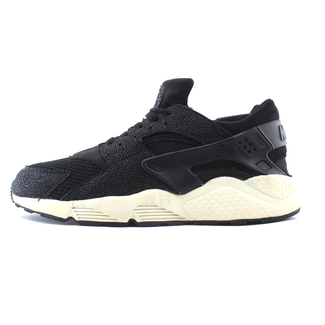 NIKE AIR HUARACHE RUN