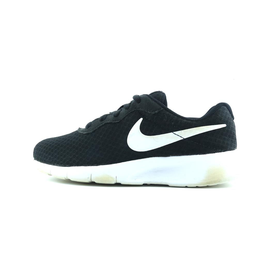 NIKE TANJUN