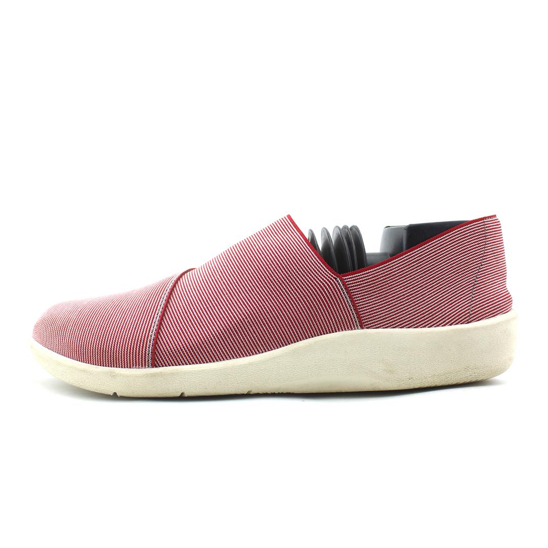 CLARKS CLOUDSTEPPERS