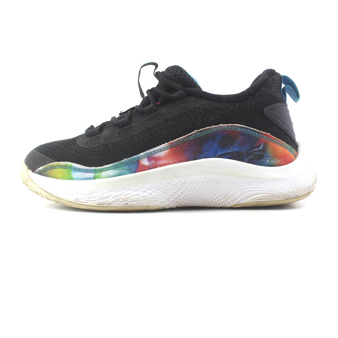 UNDER ARMOUR ARMOUR CURRY 8