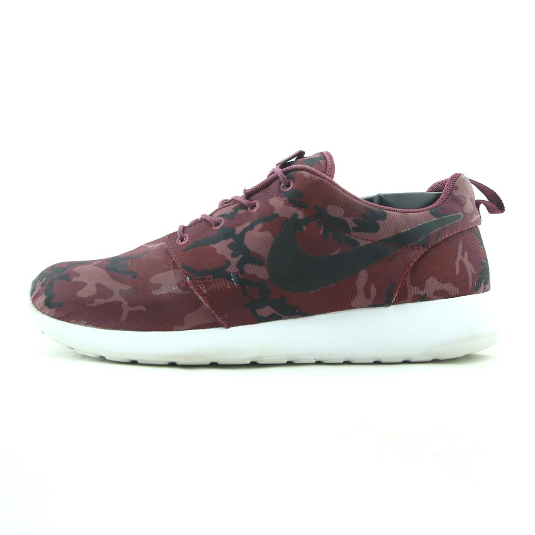 NIKE ROSHE RUN