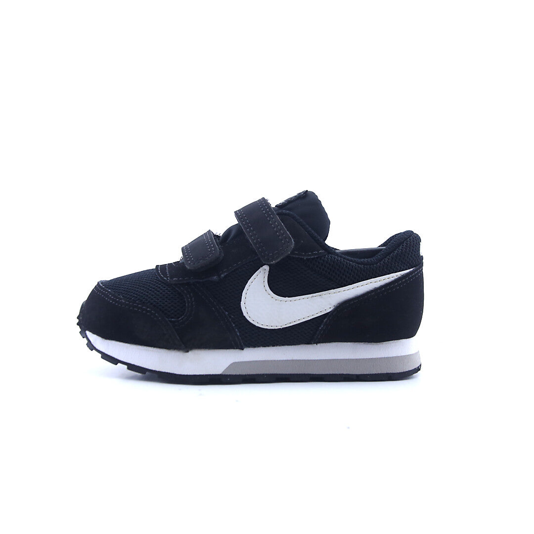 NIKE MD RUNNER 2