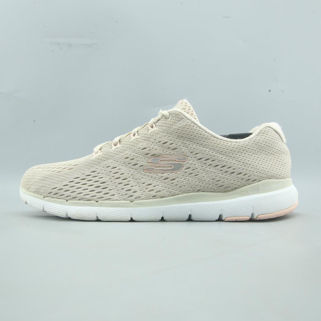 SKECHERS MEMORY FOAM