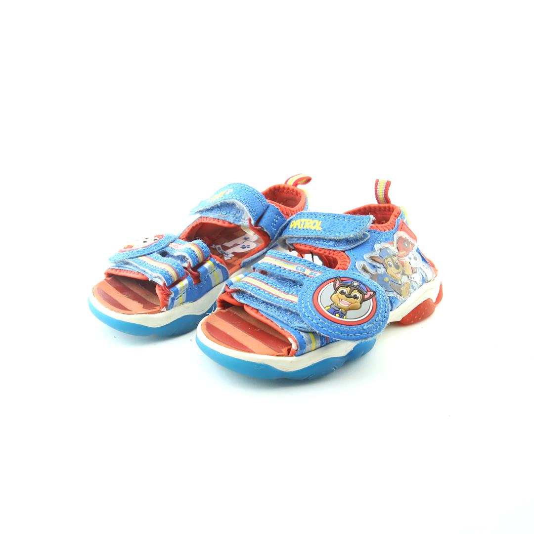PAW PATROL .