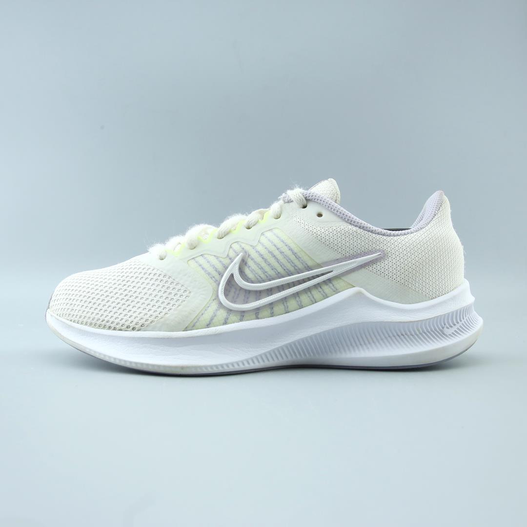 NIKE DOWNSHIFTER