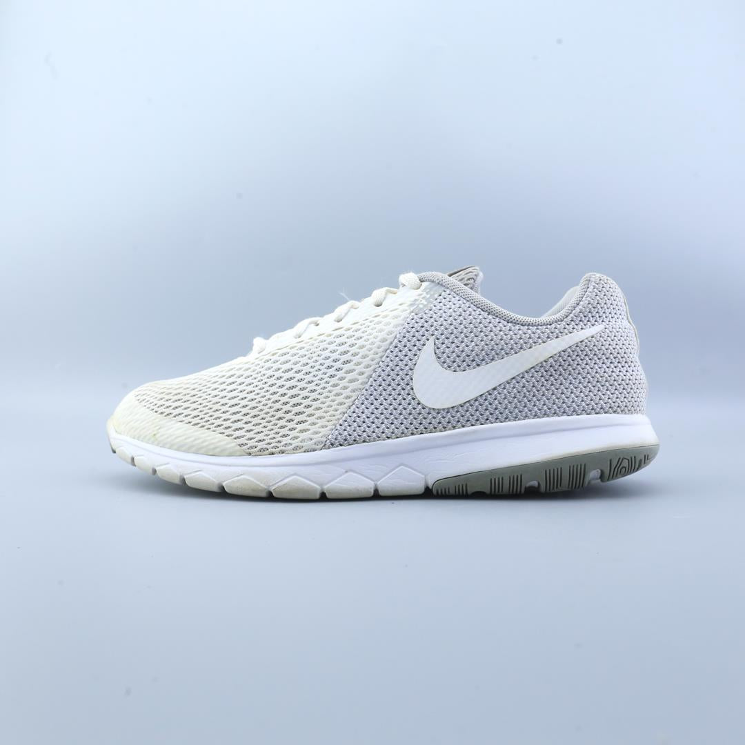 NIKE FLEX EXPERIENCE RN 5
