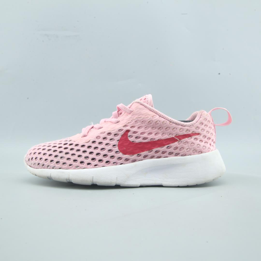 NIKE TANJUN