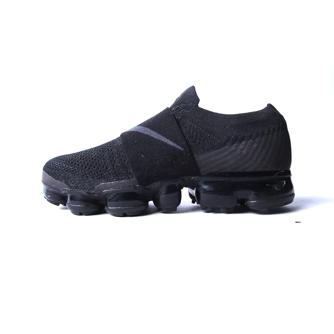 NIKE AIR VAPORMAX MOC