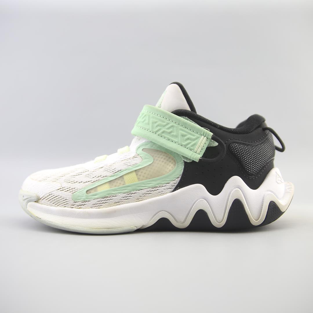 NIKE IMMORTALITY 2