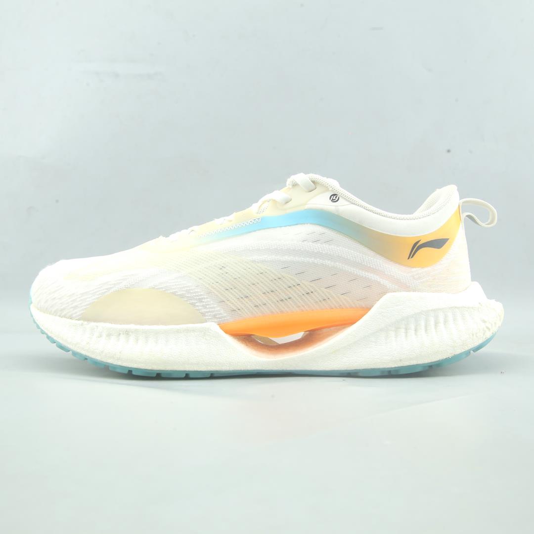 LI-NING SUPER LIGHT 19