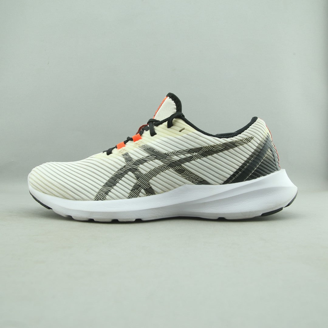 ASICS VERSABLAST