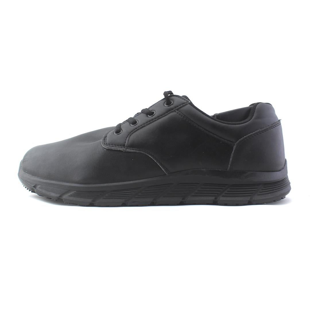 SHOES FOR CREWS SALOON II