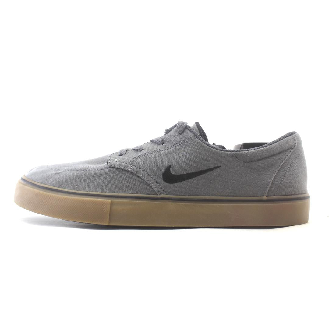 NIKE SB CLUTCH