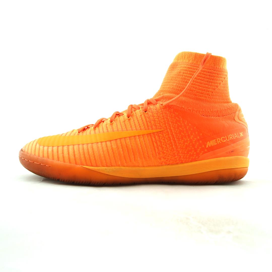 NIKE MERCURIAL X