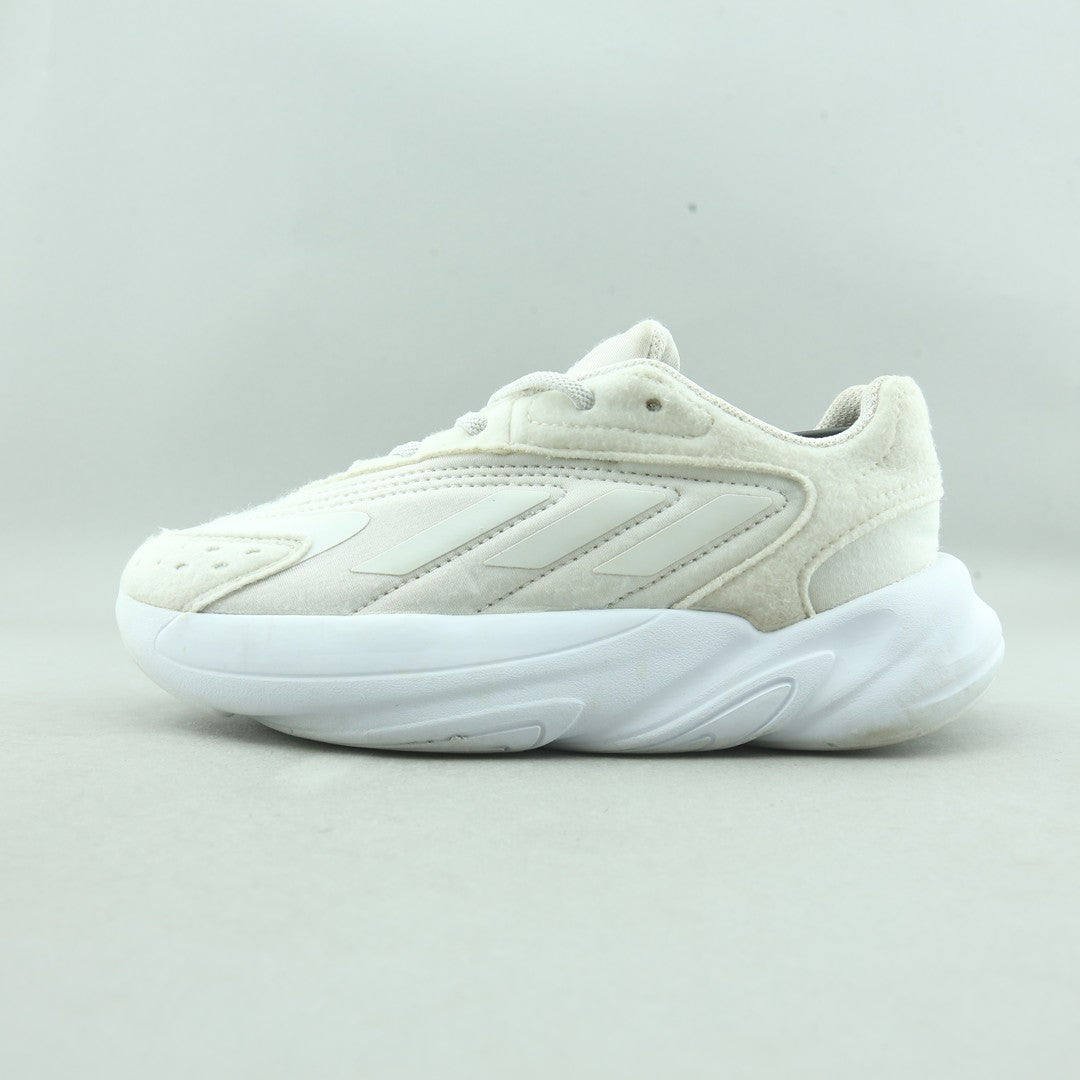 ADIDAS OZELIA