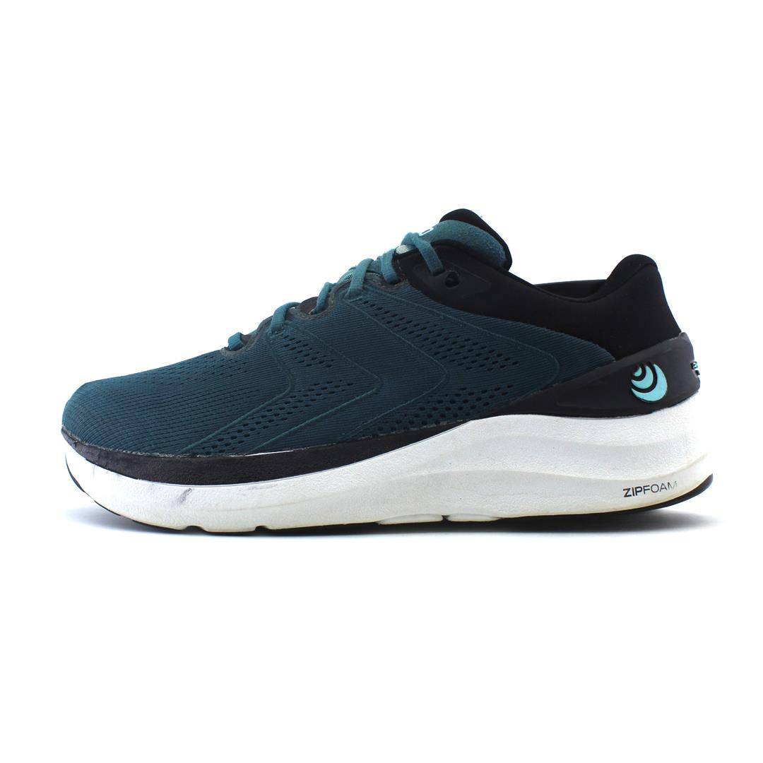 TOPO ATHLETIC PHANTOM 2