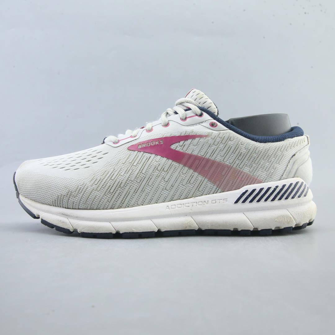 BROOKS ADDICTION GTS 15