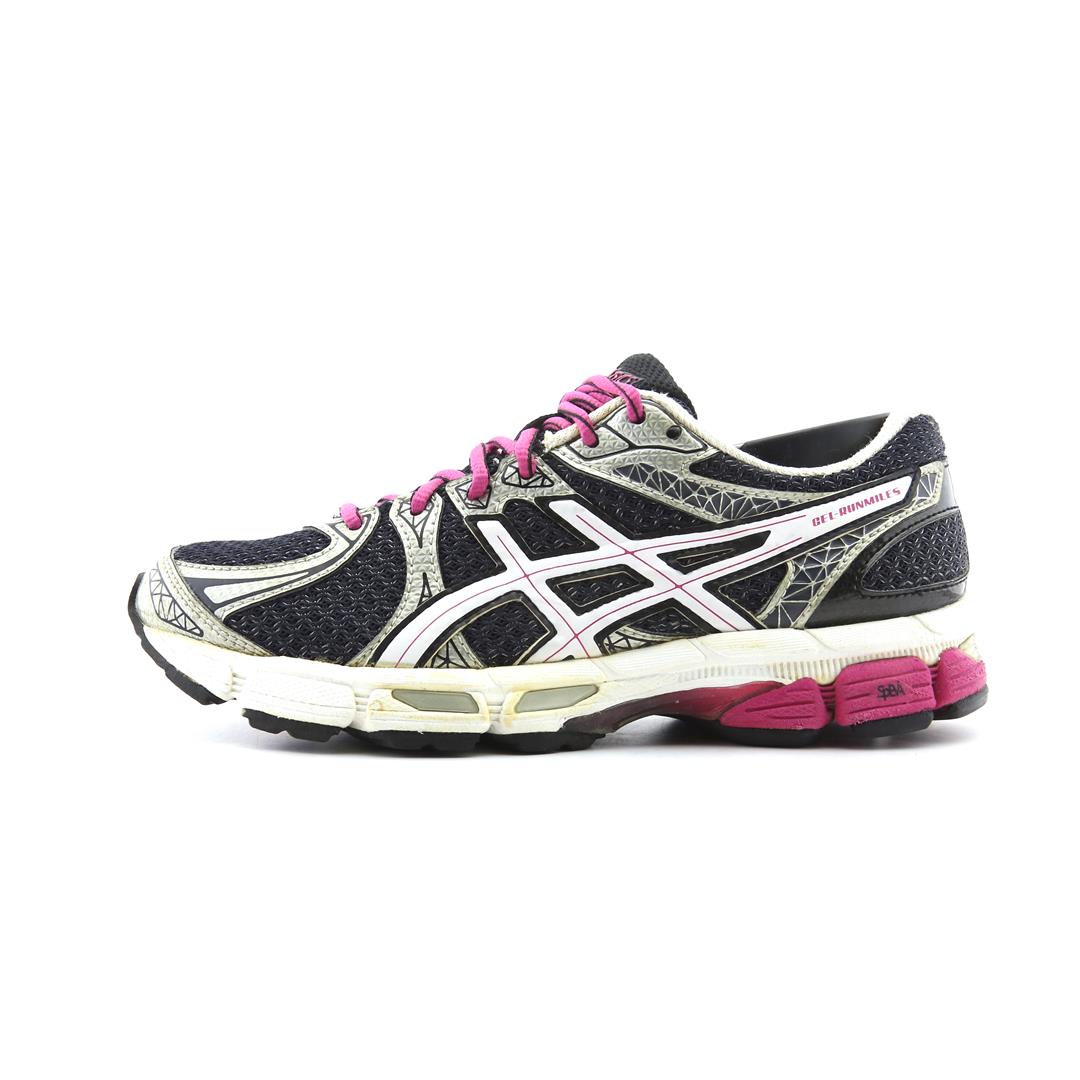 ASICS GEL RUNMILES