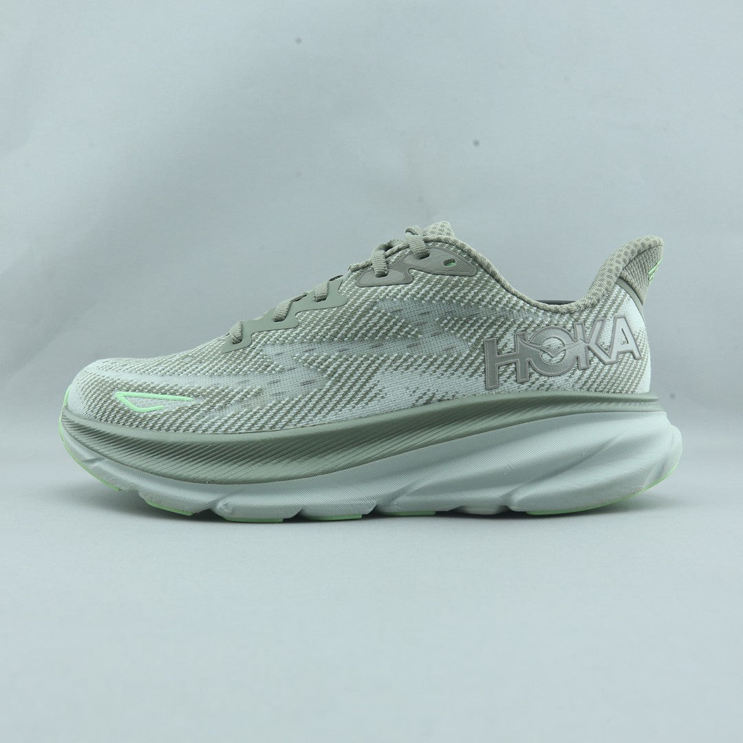 HOKA ONE ONE CLIFTON 9