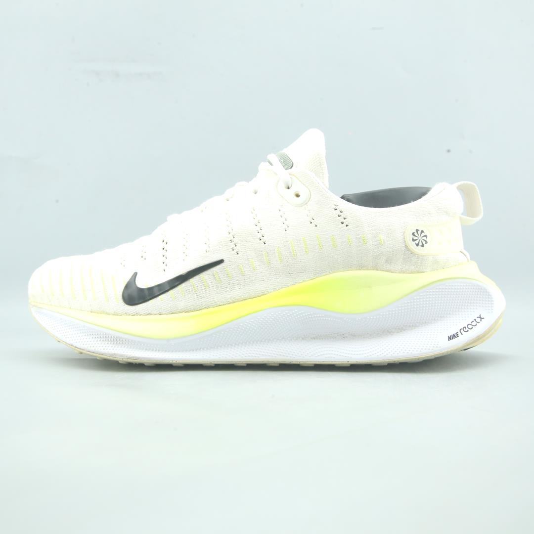 NIKE REACTX INFINITY RUN 4