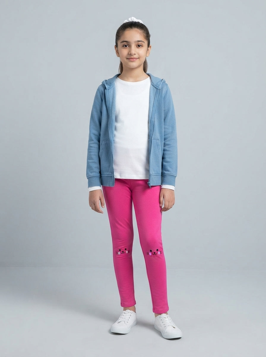 Preloved American Brand teen girls' casual trouser, size 10-12Y, worn by a model, styled