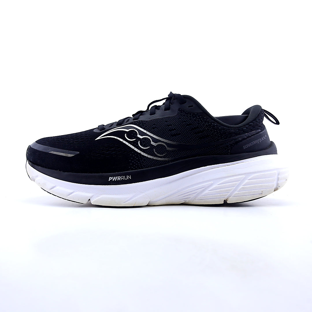 SAUCONY GUIDE 16