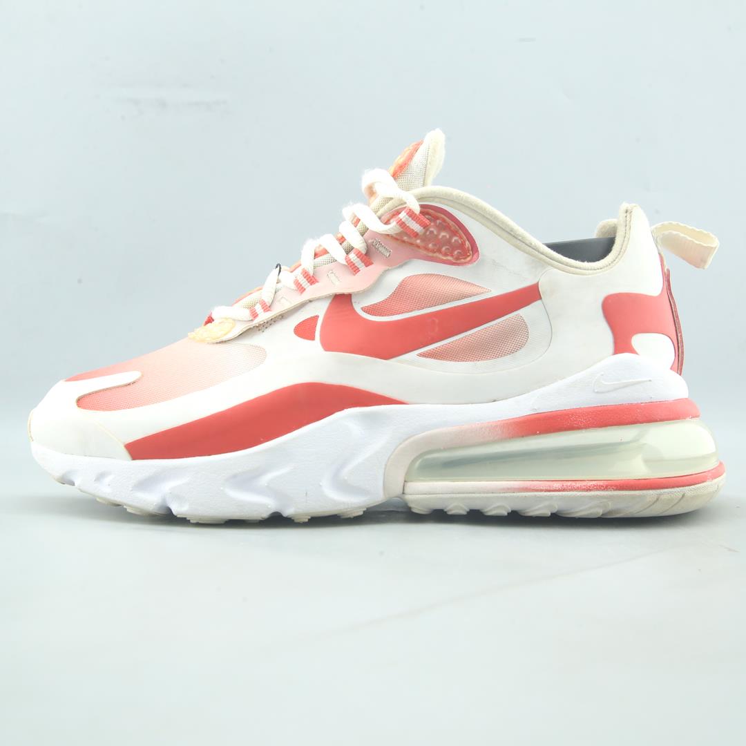 NIKE AIR MAX 270 REACT SE