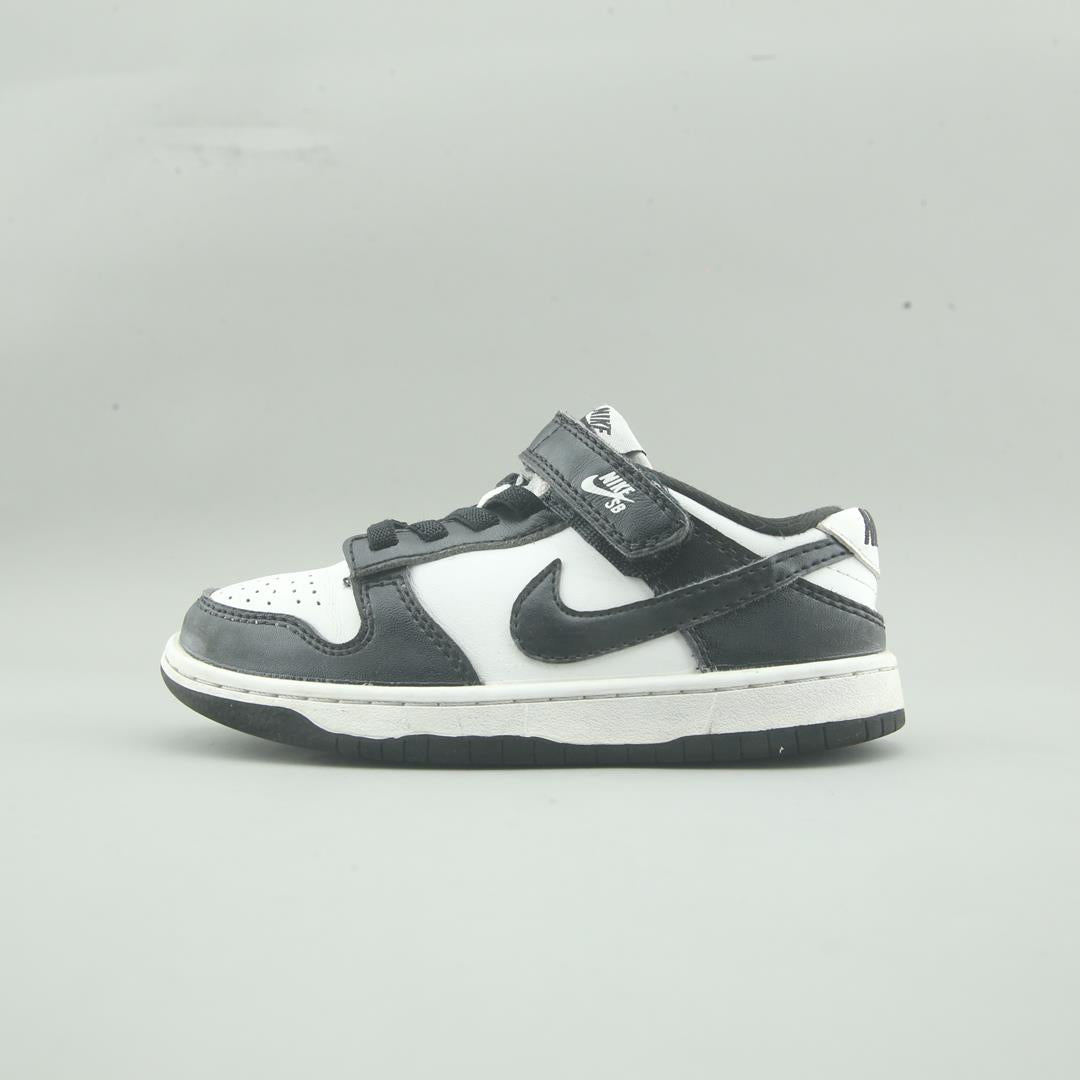 NIKE DUNK LOW RETRO