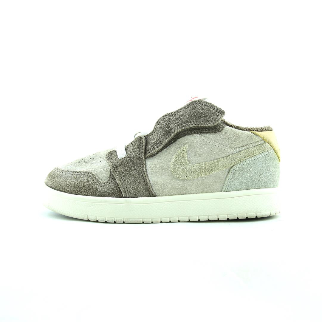NIKE JORDAN 1 LOW OG
