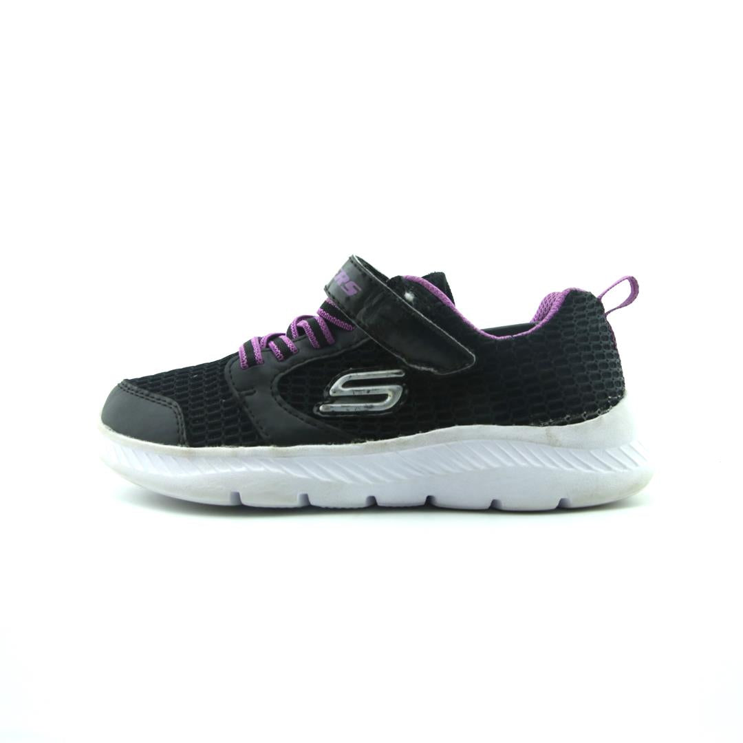 SKECHERS .