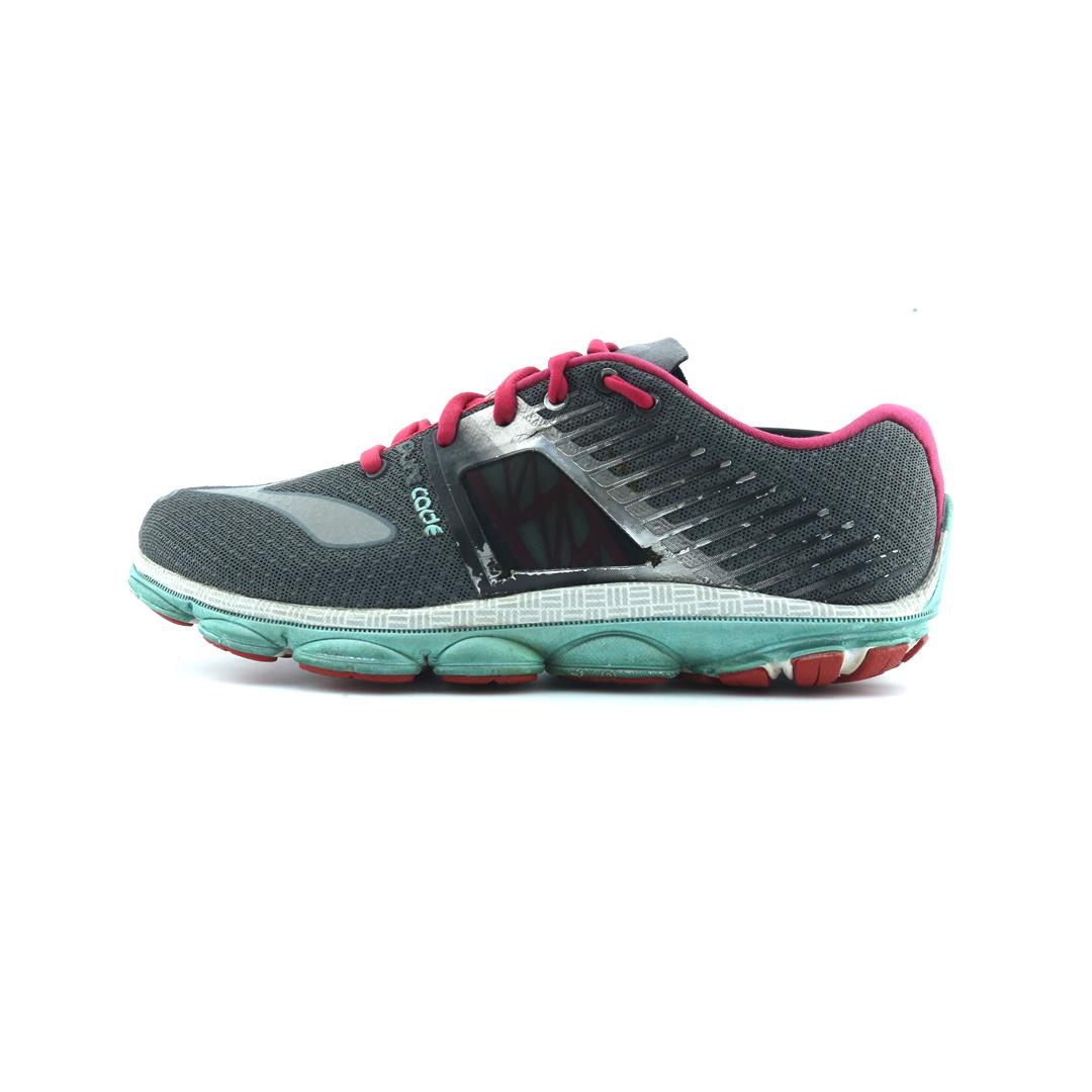 BROOKS PURECADENCE 4