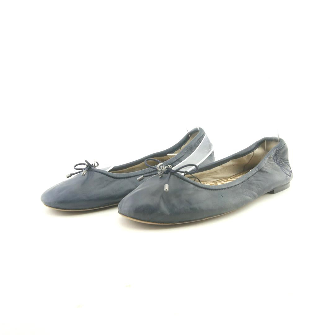 SAM EDELMAN .