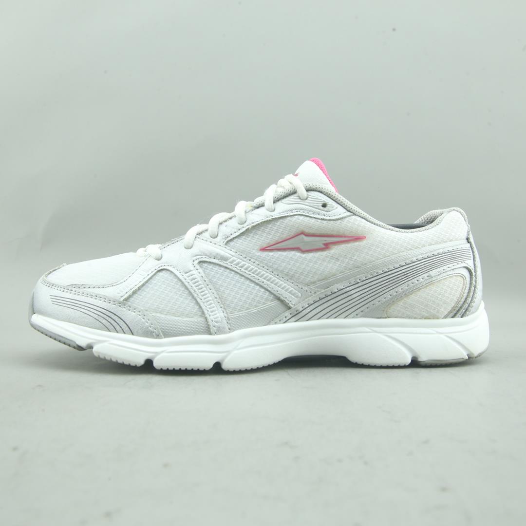 AVIA MEMORY FOAM