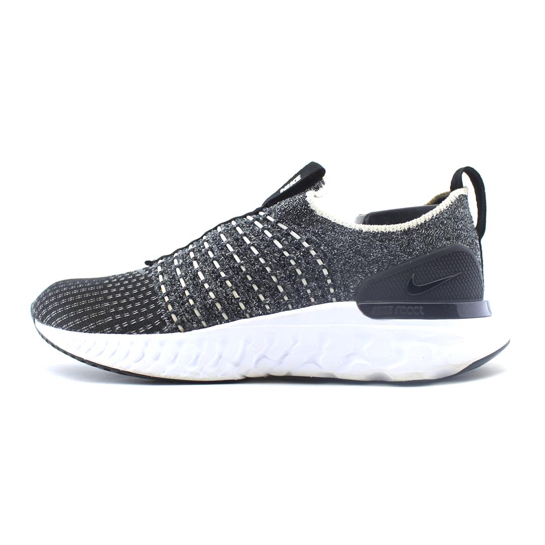 NIKE REACT PHANTOM RUN FLYKNIT 2