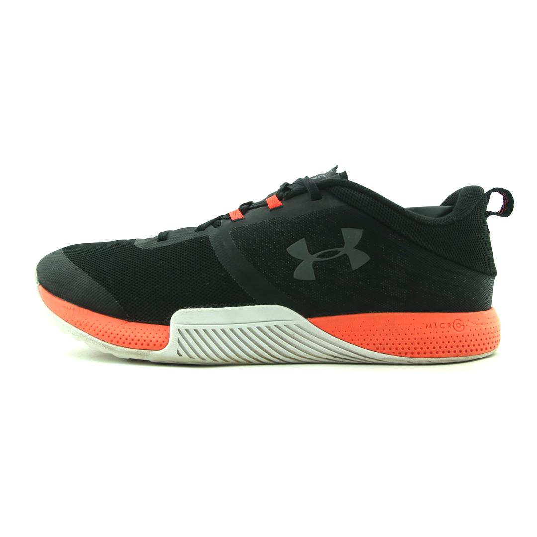UNDER ARMOUR TRIBASE