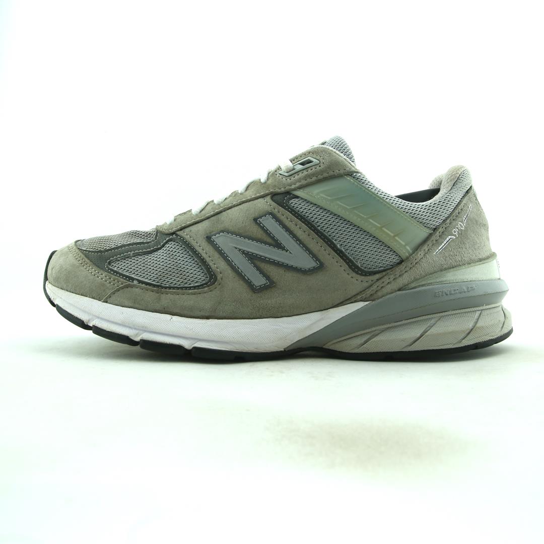 NEW BALANCE 990V5
