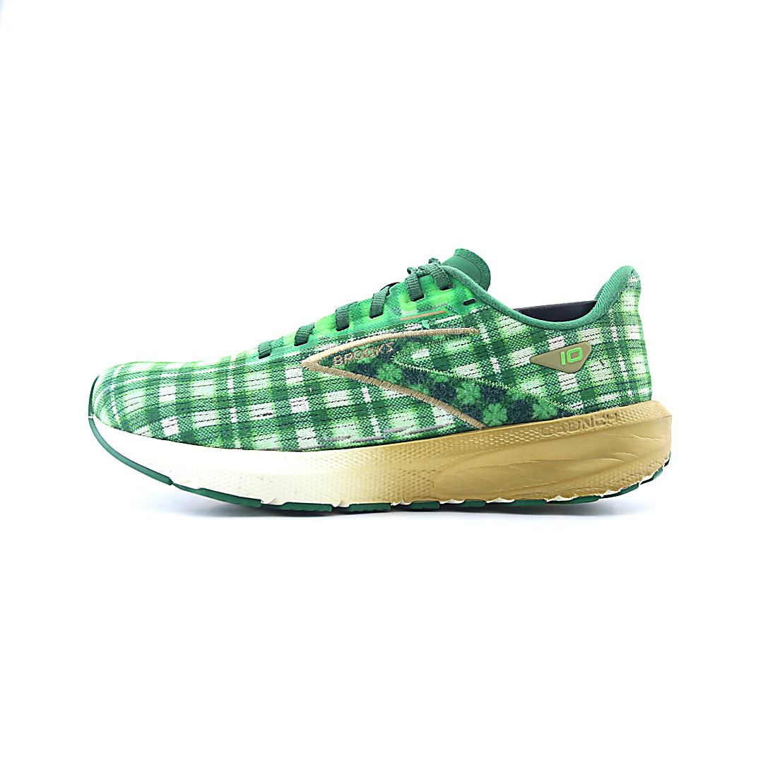 BROOKS LAUNCH 10