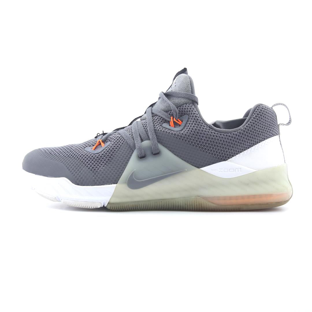 NIKE ZOOM TRAIN COMMAND