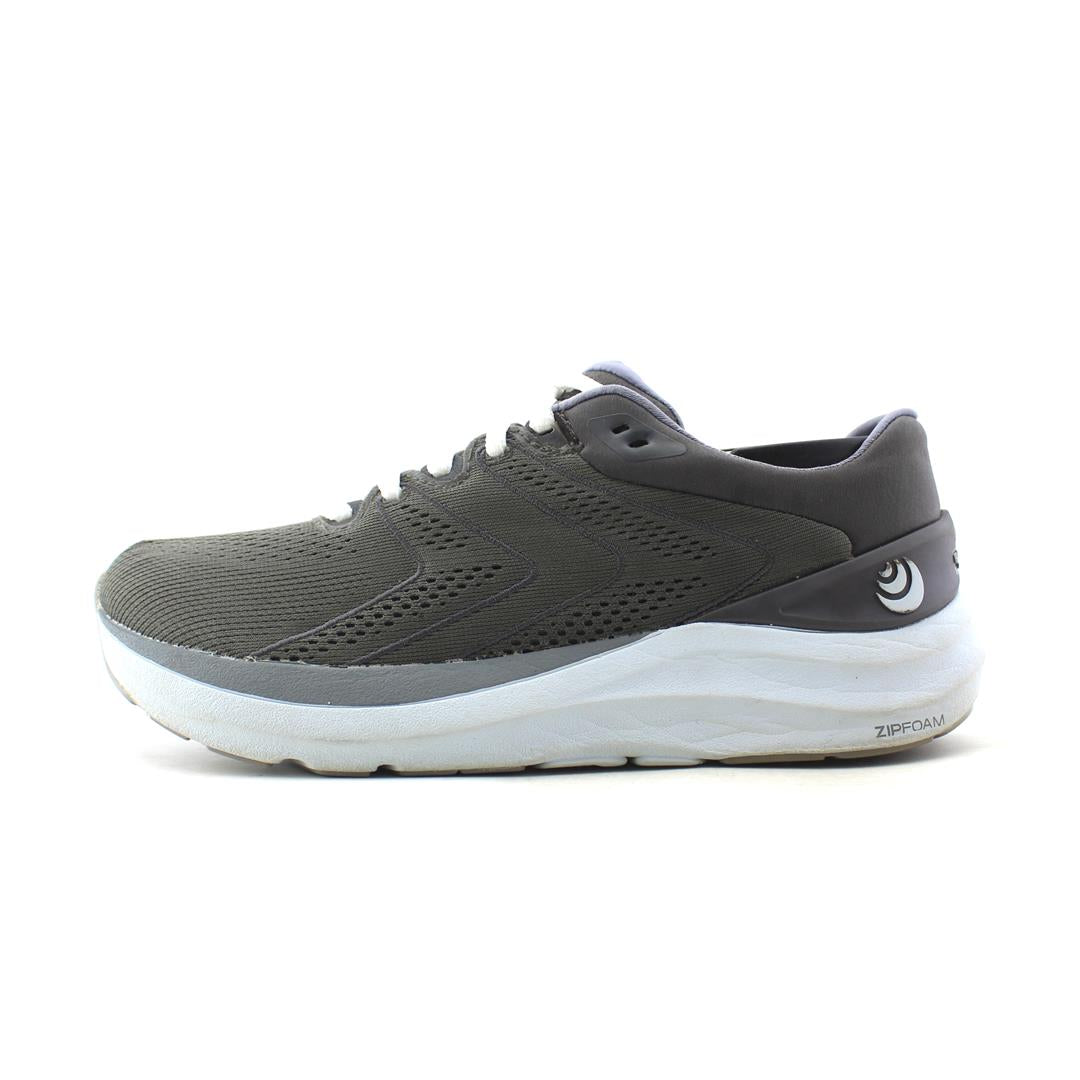 TOPO ATHLETIC PHANTOM 2