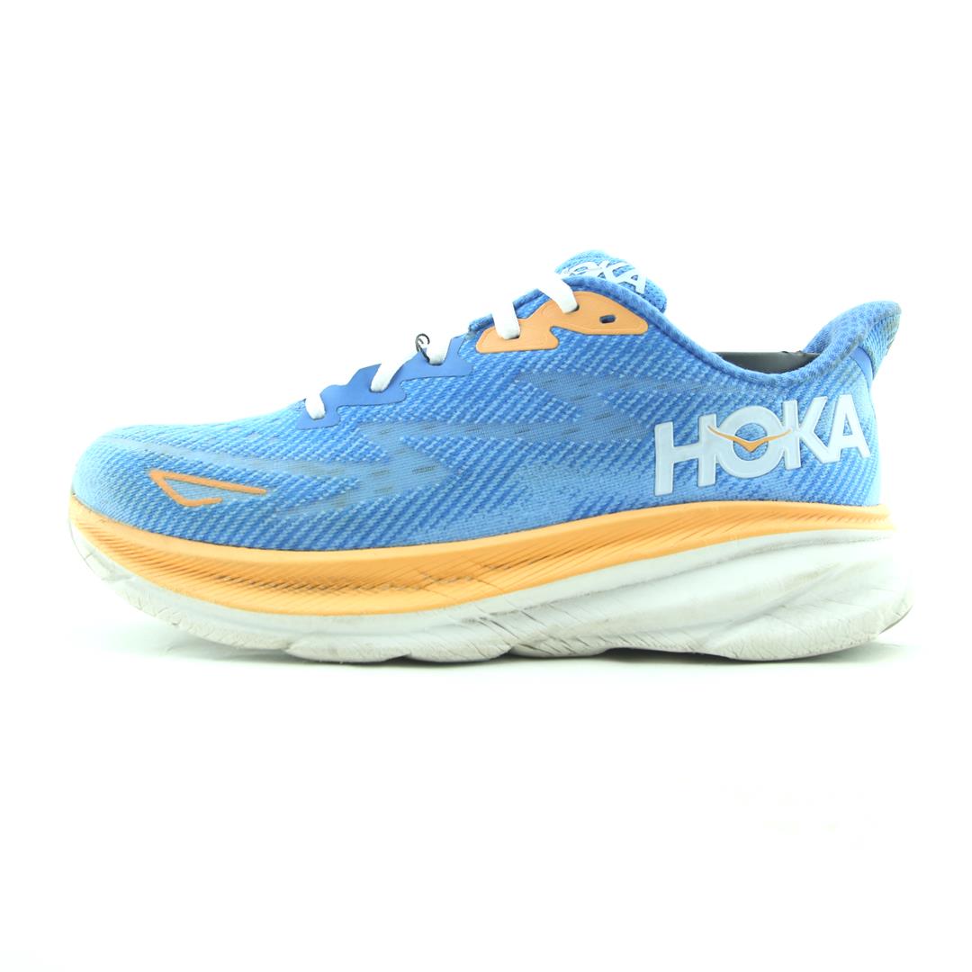 HOKA ONE ONE CLIFTON 9