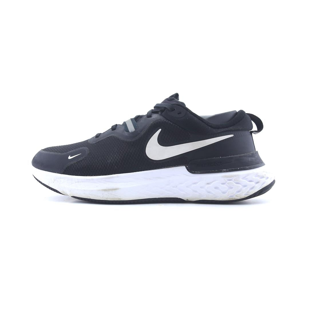 NIKE REACT MILER