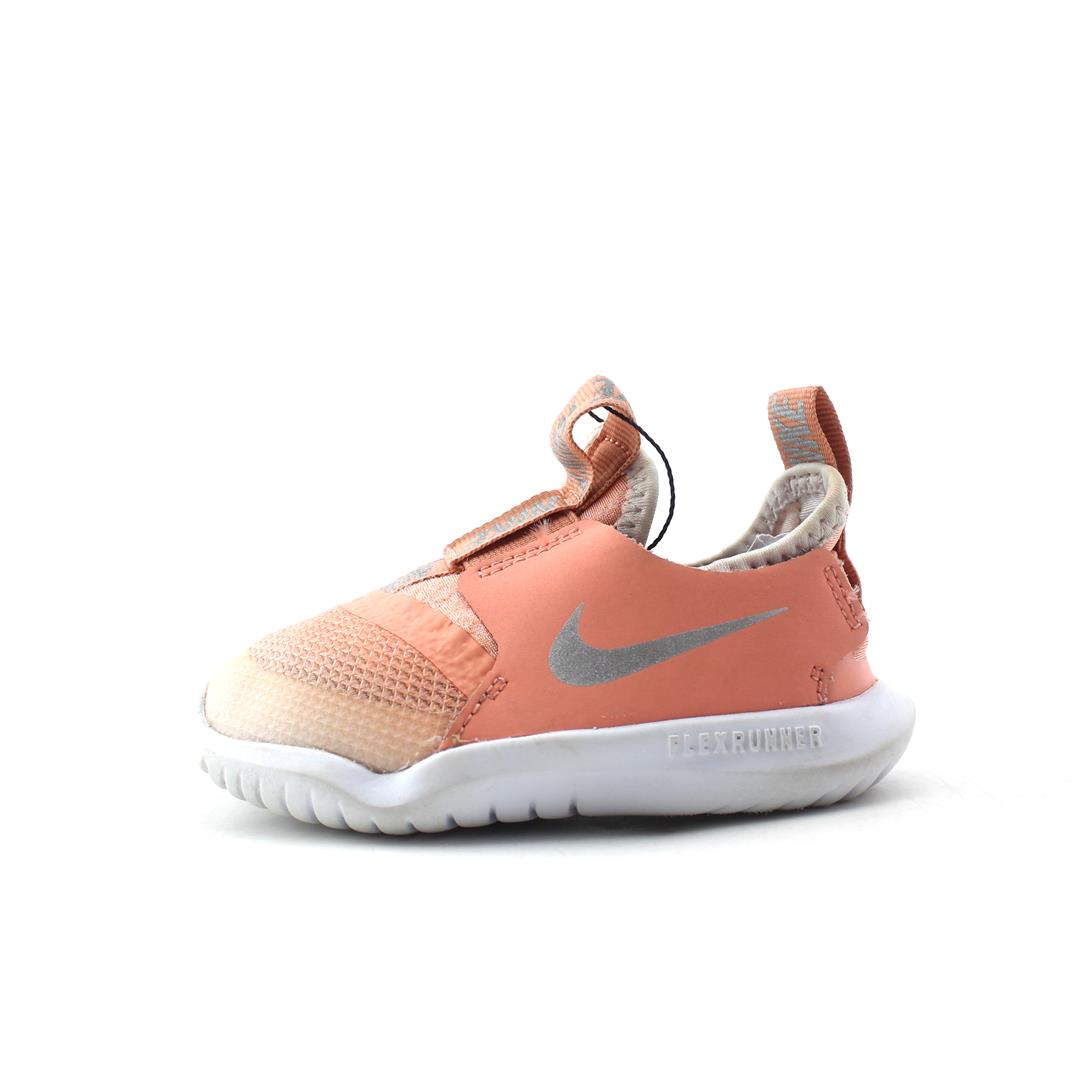 NIKE FLEX RUNNER