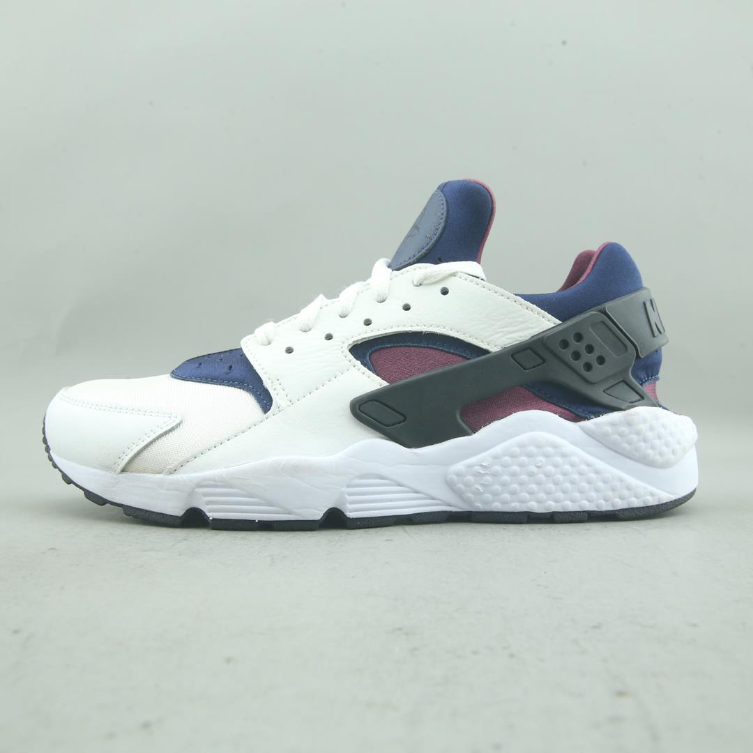 NIKE AIR HUARACHE