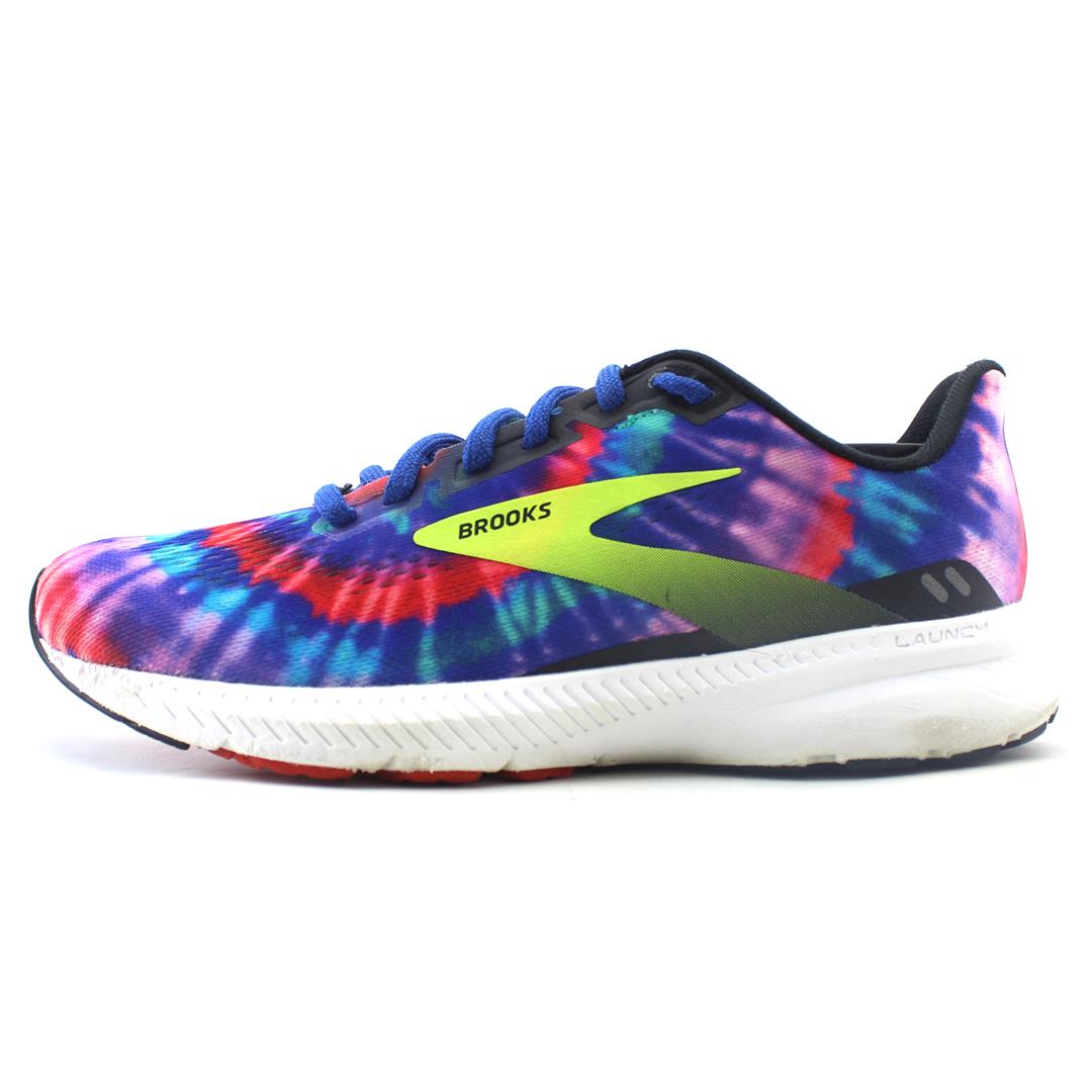 BROOKS LAUNCH 8